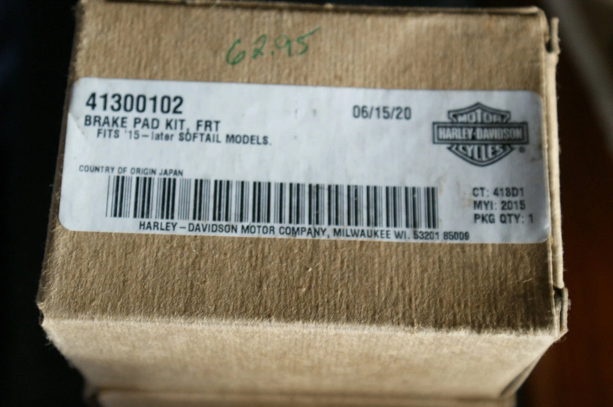 NOS OEM Harley Davidson 41300102 Brake Pad kit - used for display only