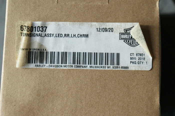 Genuine Harley Davidson Turn Signal LED Rear LEFT Chrome 67801037