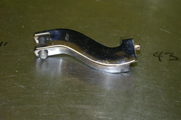 Genuine HARLEY DAVIDSON 49015-04 Right Passenger foot rest mount touring NICE