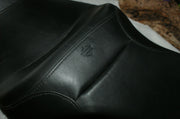 Genuine Harley Davidson Touring Reach Sundowner Seat 52000131 NICE!
