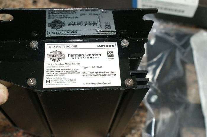 NOS Genuine Harley Davidson secondary Amp w/ mount 76192-06B 76000051