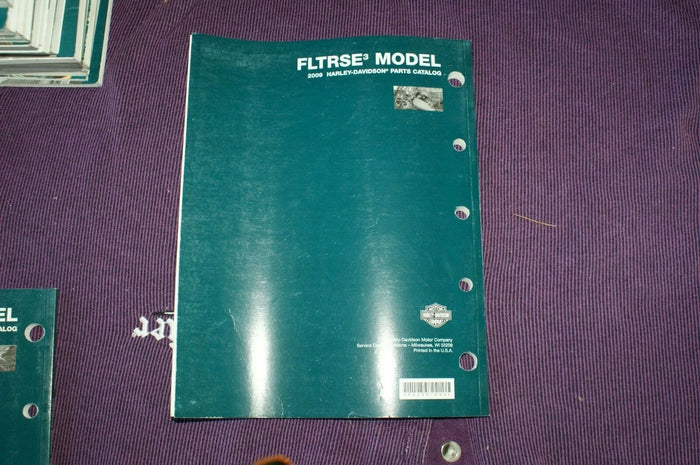 Genuine OEM Harley Davidson 2009 FLTRSE3 Parts Catalog 99433-09