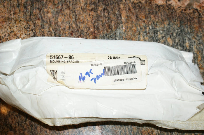 Genuine OEM Harley-Davidson mounting bracket 51667-96