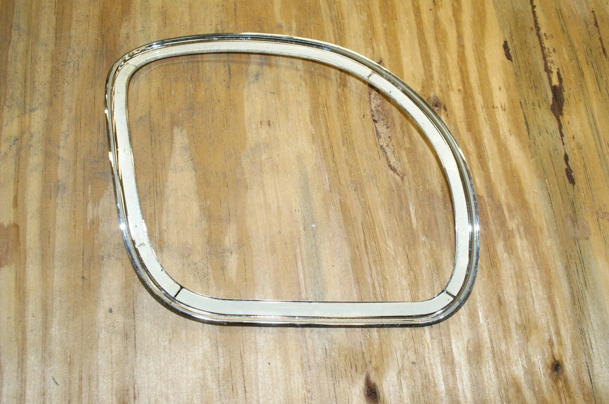 Genuine Harley Davidson Road Glide LEFT ONLY speaker Grill trim used NICE