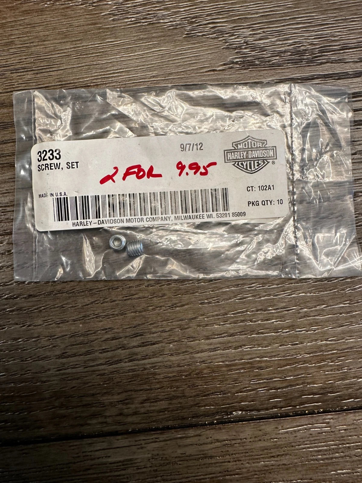 Lot Of 2 NOS Harley Davidson Screw Set 3233