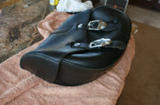 Genuine HARLEY-DAVIDSON LEFT Leather saddle bag 91541-00 90118-00 90196-00 Nice