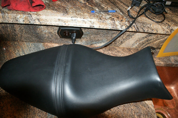 NOS Buell X1 seat M0090.K with flaws