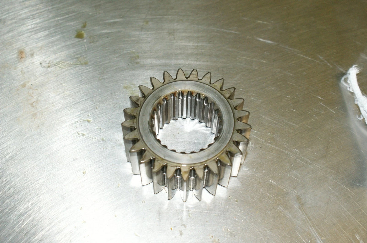 Harley Davidson sportster buell transmission fifth gear counter shaft 35633-94