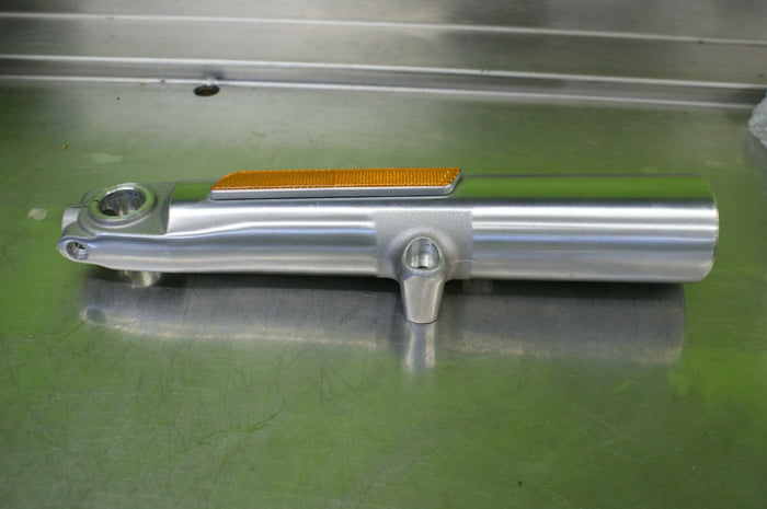 Genuine OEM Harley lower fork slider touring - dealer take off 45400021 RIGHT