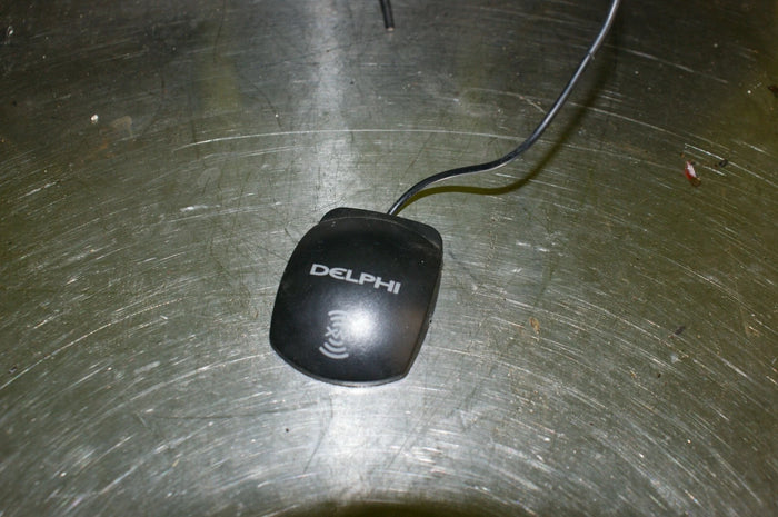 Windshield 3 pocket bag with XM radio port for Harley used