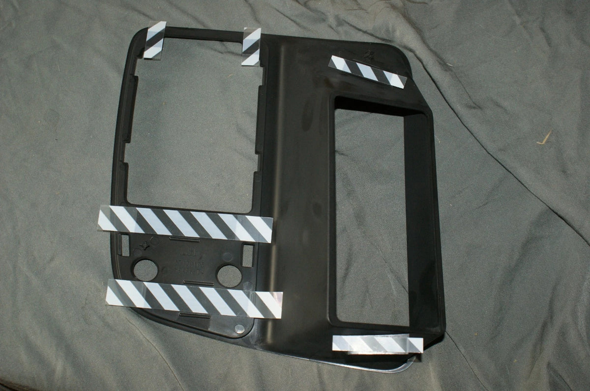 NOS Harley Davidson lower fascia assembly LEFT 57100170