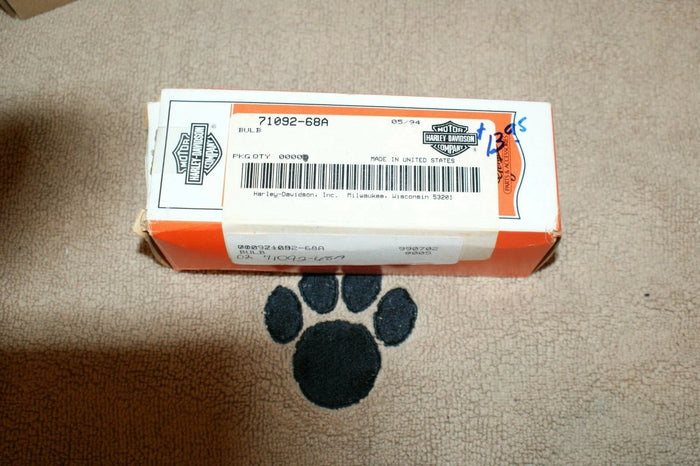 Genuine OEM HARLEY-DAVIDSON Light Bulb 71092-68