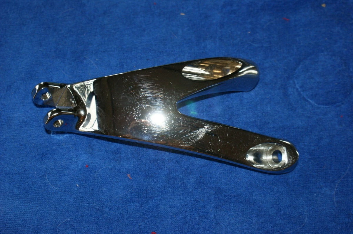 Genuine Harley Davidson Softail chrome forward control mount RH 50500913 NICE