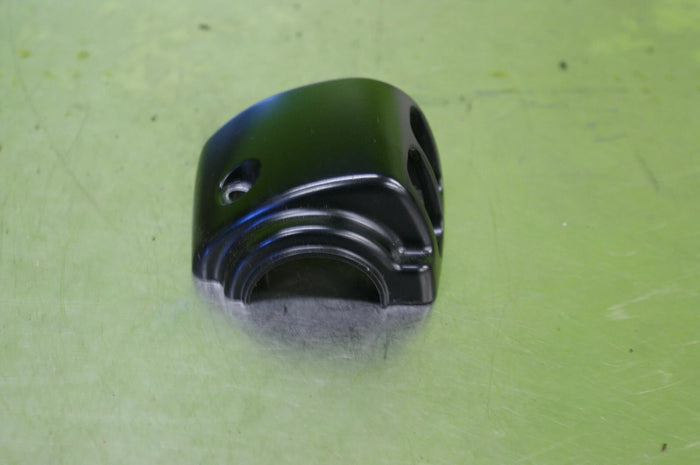 2003 HARLEY-DAVIDSON upper left hand handlebar switch housing used NICE! 71567-96