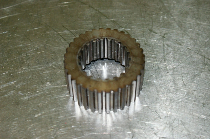 Harley Davidson six speed transmission guide hub dog ring 35467-06 input shaft