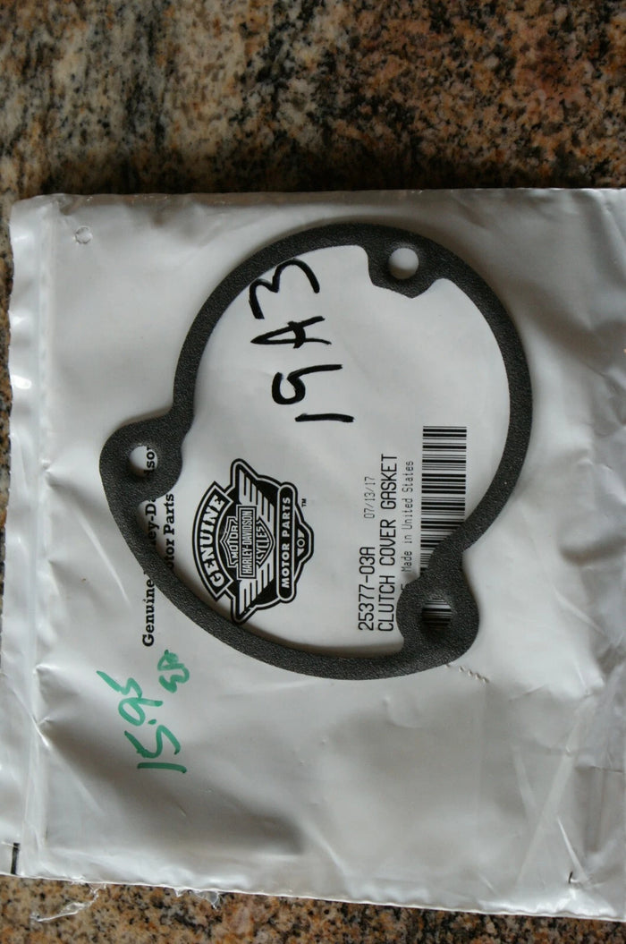 Genuine OEM Harley Davidson clutch cover gasket 25377-03