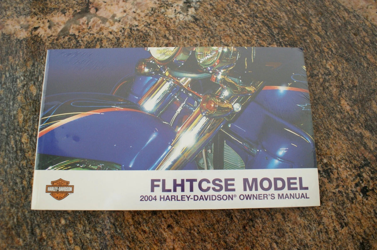 2004 Harley Davidson FLHTCSE Owners manual 99738-04