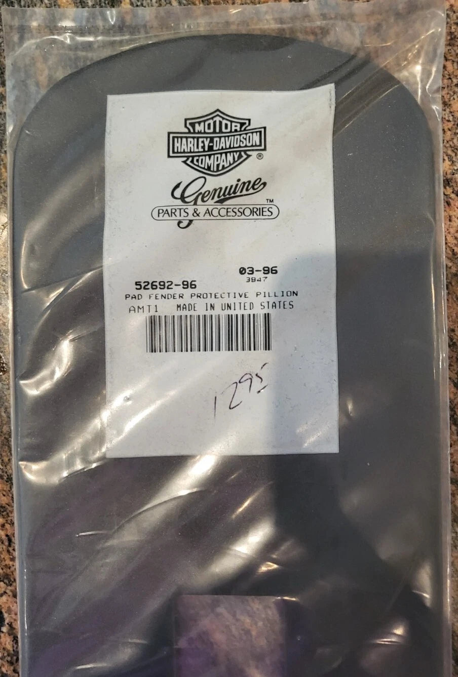NOS Genuine Harley Davidson Pad Fender Protective Pillion - 52692-96