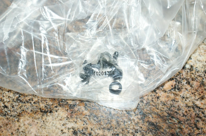 NEW Genuine Harley Davidson windshield kit 8" Flhxse 57400601