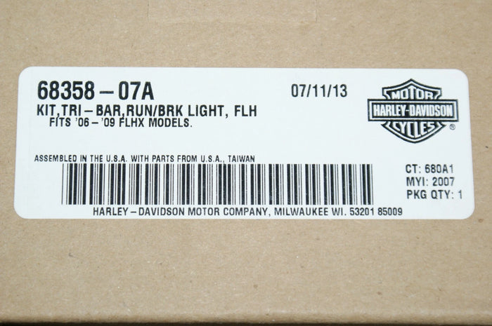 Genuine Harley Davidson Tri - Bar run brake light kit 68358-07