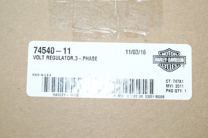 NEW OLD STOCK Genuine Harley Davidson Voltage Regulator 3-Phase 74540-11