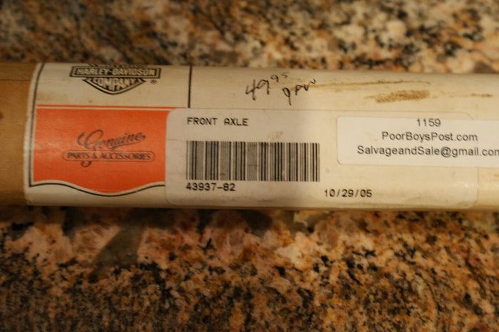 NOS Genuine OEM HARLEY-DAVIDSON Front Axle 43937-82