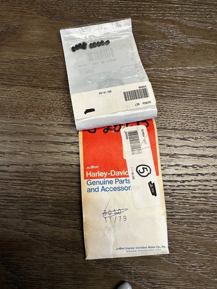 Lot Of 13 NOS Harley Davidson Screw Set 3206B