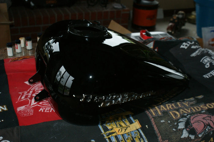 NOS Harley Davidson Touring Vivid Black fuel gas tank New 61351-08DH