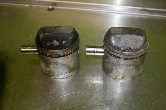 Iron head sportster Harley Davidson .010 over piston set 22270-72 used Nice