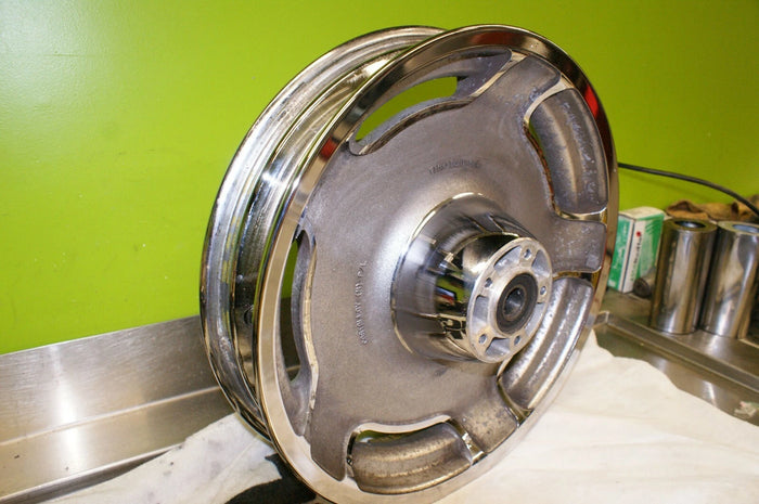 2004 Harley Davidson Road King FLHRSI Front Wheel Rim chrome accents 16" x 3"