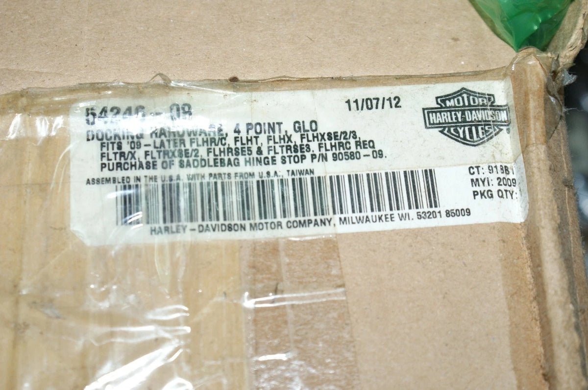 NOS Genuine Harley Davidson docking hardware BLACK 54246-09 opened box