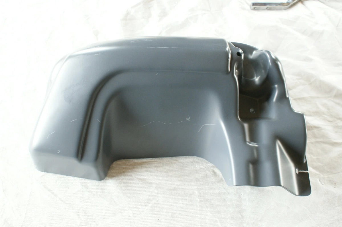OEM HARLEY DAVIDSON RIGHT Fairing lower primer 58806-88
