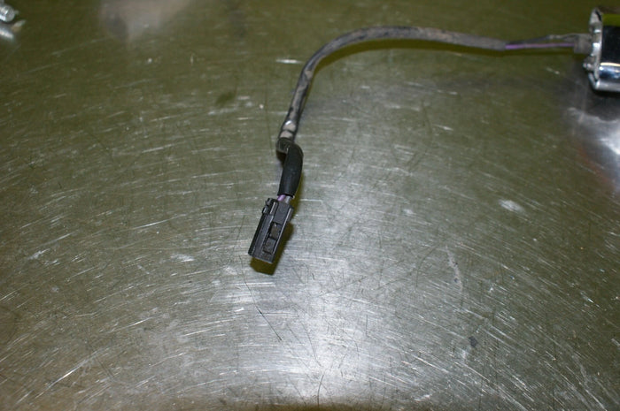 Harley Davidson 68713-94 rear turn signal amber lens excellent used