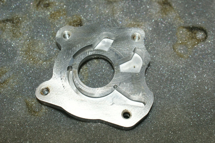OEM Harley Davidson Milwaukee 8 oil pump cover - used NICE! 62400125