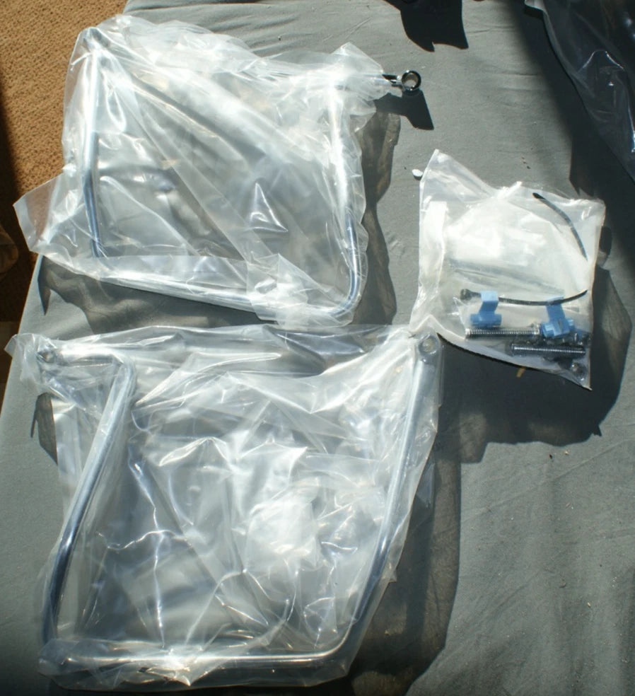 NOS Genuine Harley Davidson Chrome Saddlebag Support Kit 90589-91