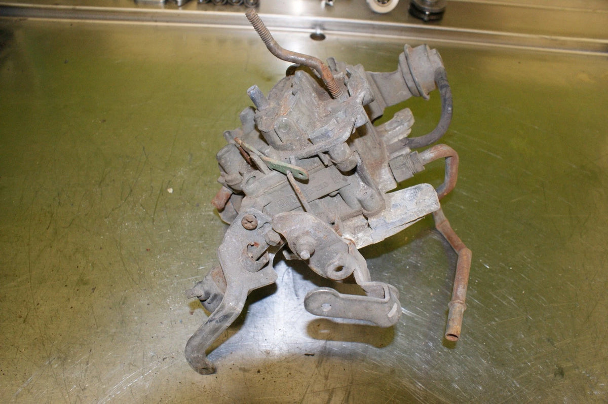 GM ROCHESTER DUAL JET CARBURETOR 17080197 - For parts or rebuild #26