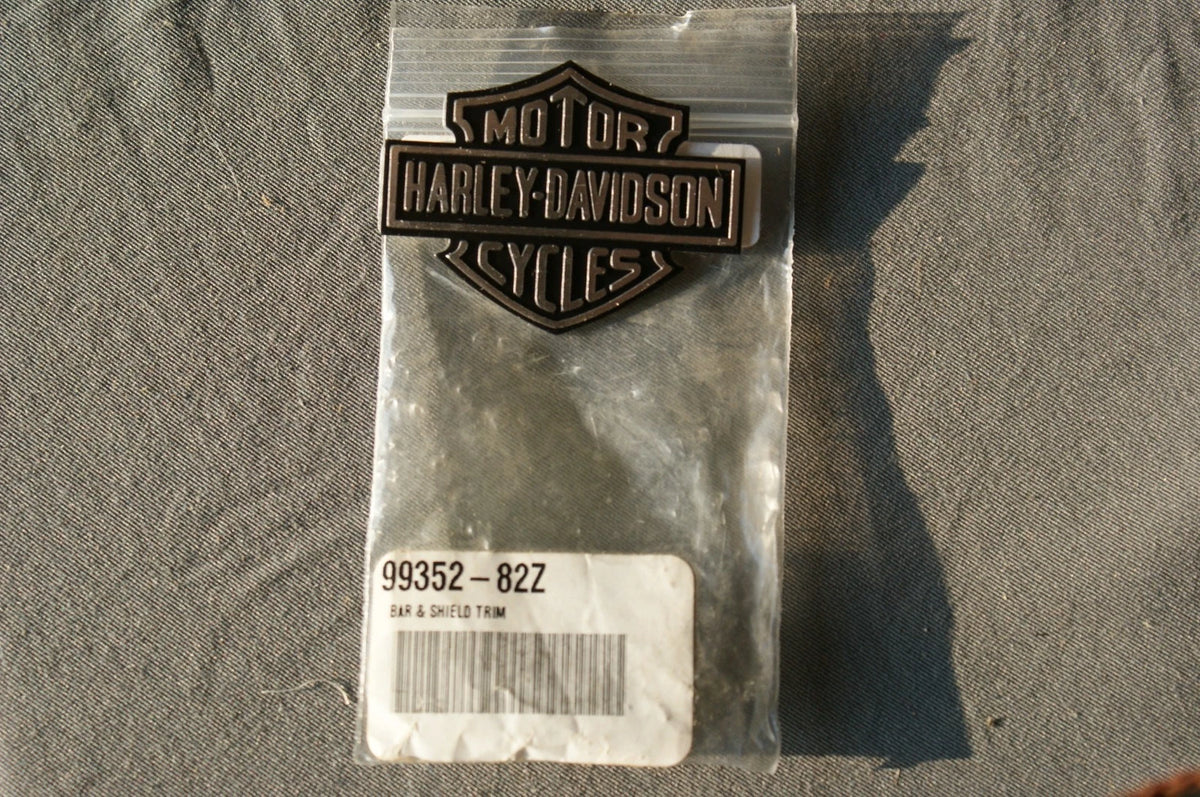 Genuine Harley Davidson bar & shielf trim - metal 99352-82Z approx 1.75" wide