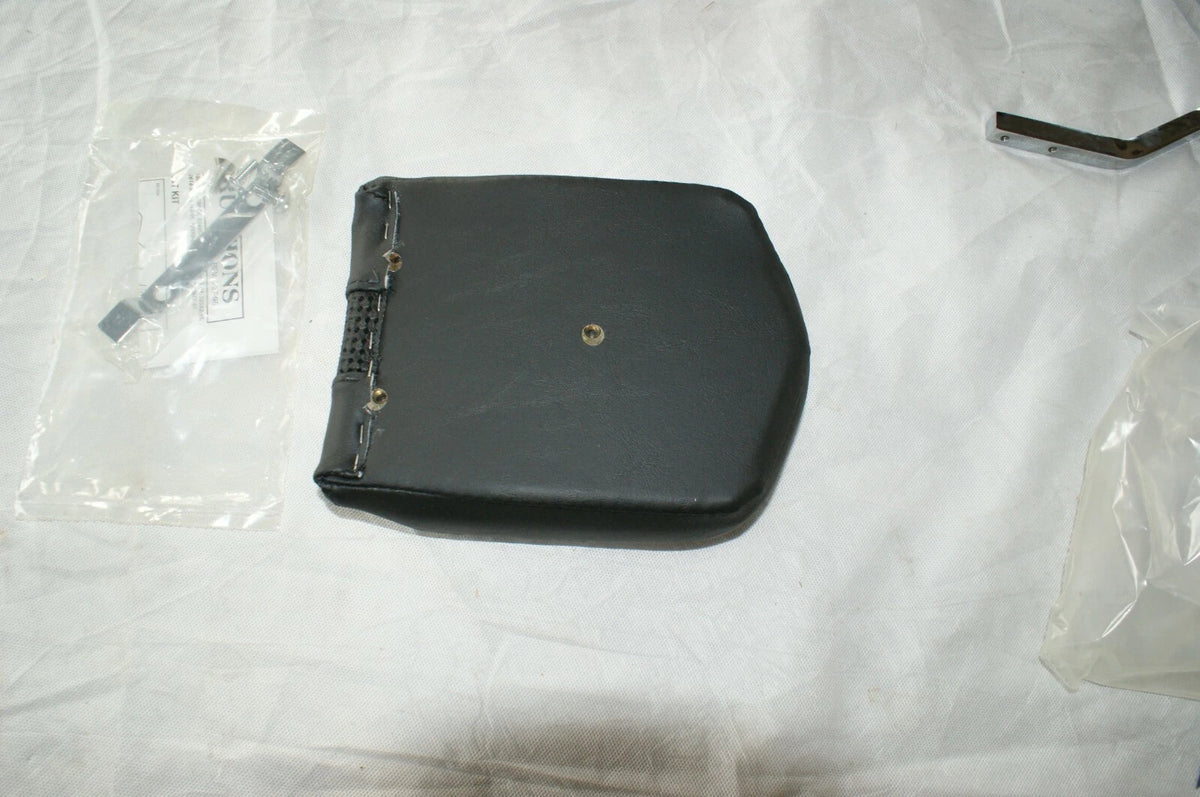 NOS OEM Harley-Davidson XL sport low upright passenger backrest 52649-96