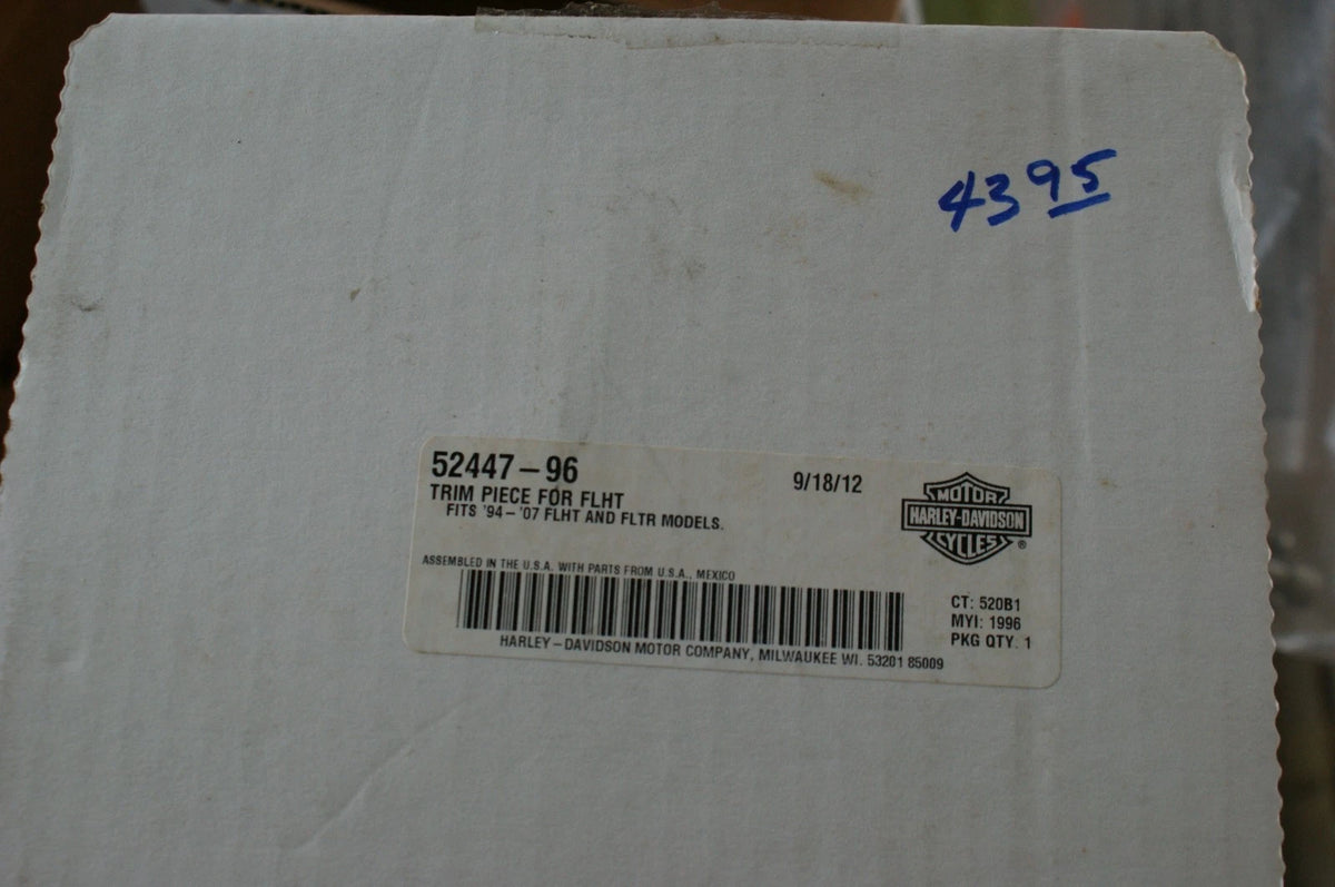 NOS Genuine Harley Davidson 52447-96 Trin piece for FLHT