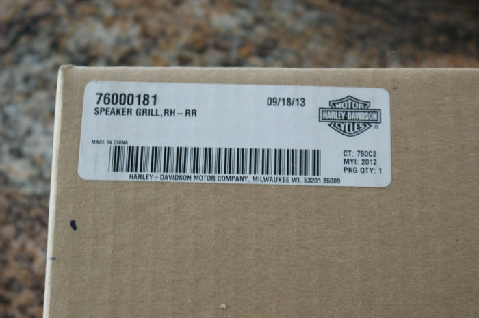 NOS Genuine Harley Davidson Speaker Grill RIGHT REAR 76000181