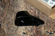 NOS Genuine HARLEY-DAVIDSON Turn signal mount RH front black 67800703