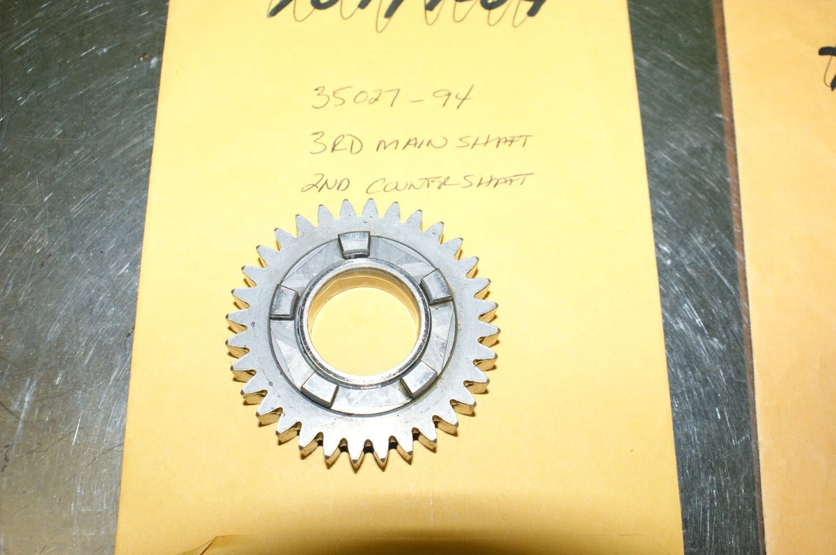 Harley Davidson transmission 2nd gear counter shaft 3rd mainshaft used XCELLENT!