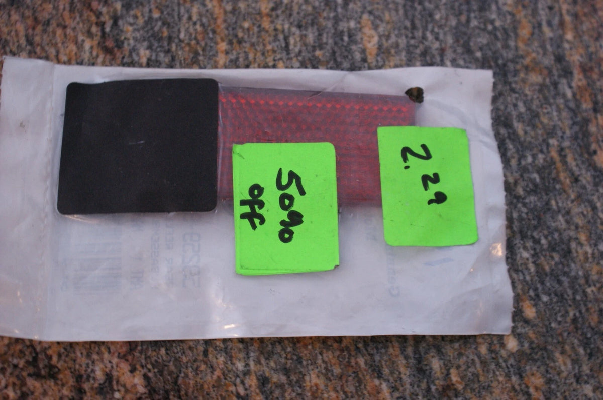 Genuine Harley Davidson Rear Reflector - 53259-90