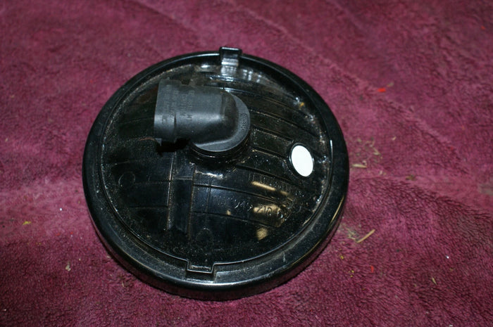 Genuine Harley-Davidson OEM Auxiliary Passing Lamp w/ bulb 68414-05 used NICE!