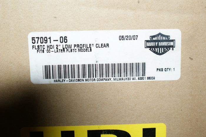 NOS Harley 57091-06 FLSTC 2" low profile detach windshield - Used 4 display