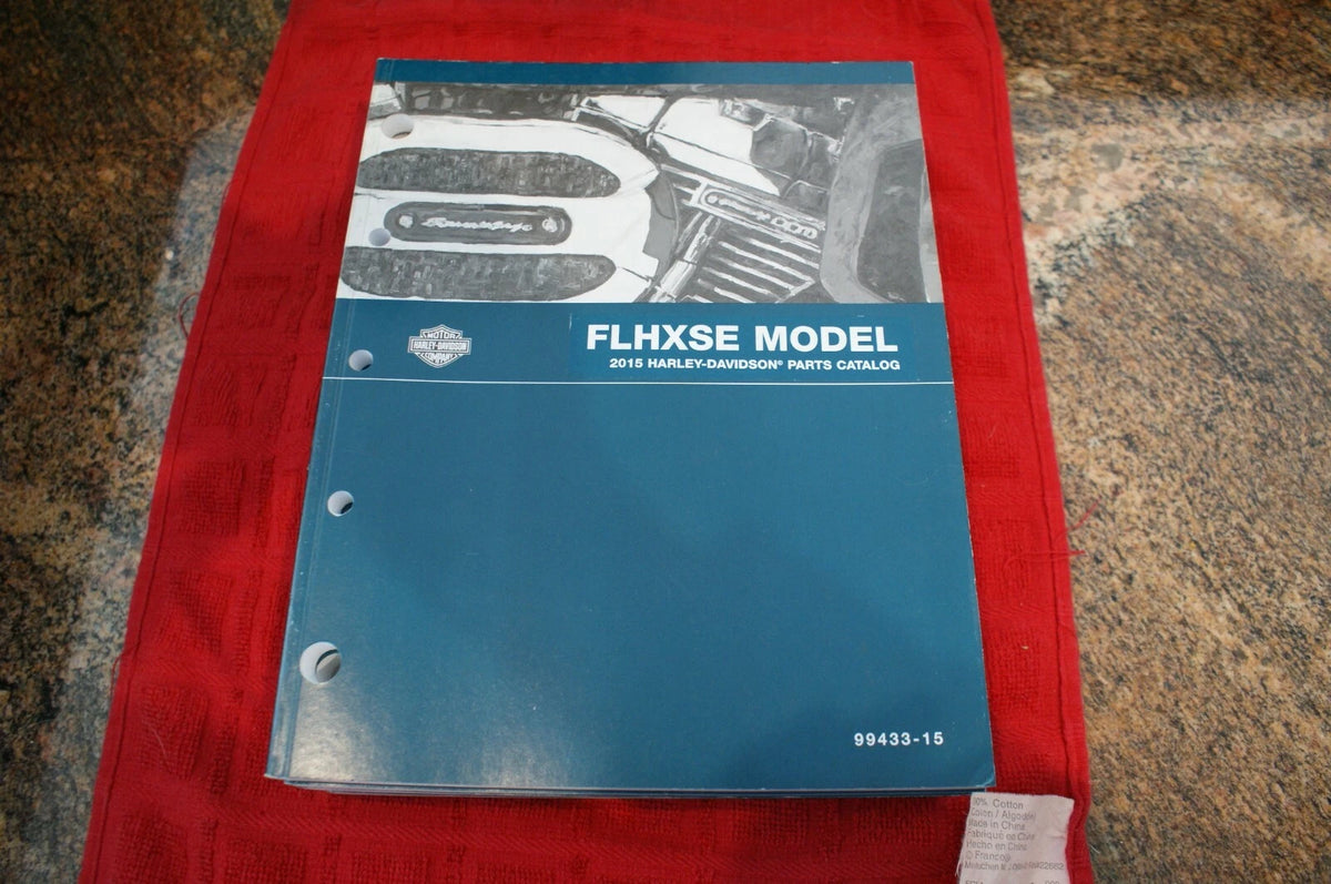 Genuine OEM Harley Davidson 2015 FLHXUSE Model Parts catalog 99433-15