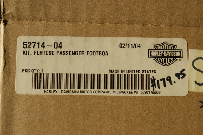 NOS Genuine Harley Davidson CHROME passenger floorboard mount kit 52714-04