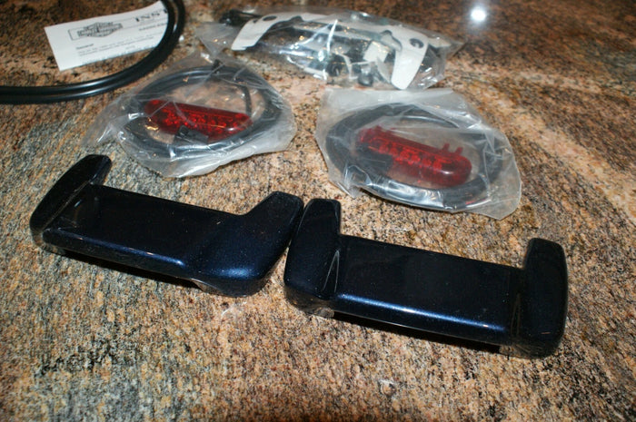 NEW Harley Davidson Saddle Bag Lid Spoiler light Kit Dark Blue 58606-08CPC